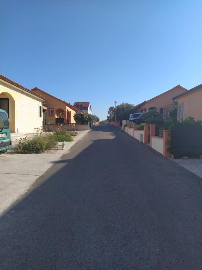 Apartmani Ruza Вир Екстериор снимка