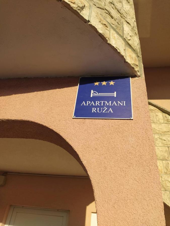 Apartmani Ruza Вир Екстериор снимка