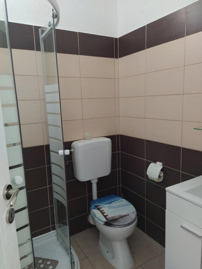 Apartmani Ruza Вир Екстериор снимка